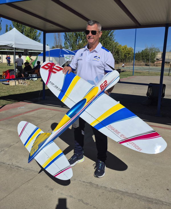 2026-Alberto Parra, subcampeón de España de acrobacia vuelo circular